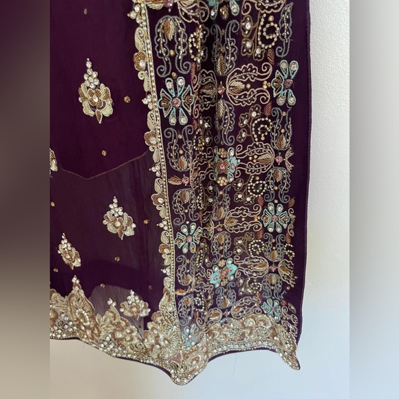 purple pakistani wedding formal dress - Picture 5 of 5